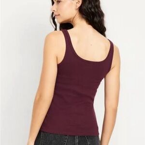 Old Navy First Layer Burgundy Maroon V-Neck Tank Top Size XS